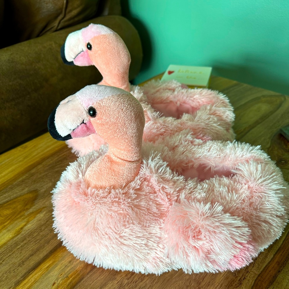 Pink Flamingo Plush Bird Slippers 2006 very good condition Adult medium 7.5-11